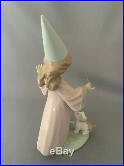 Lladro Under My Spell Girl with Wand and Dog Figurine No 6170. Boxed