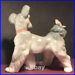 Lladro Unexpected Visit Terrier with Bird on Tail Figure, #6829 Dog Puppy Vtg