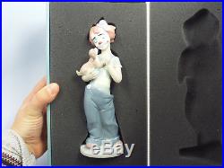 Lladro Utopia Figurine #8237 Stage Partners, Clown Holding Puppy Dog, MIB
