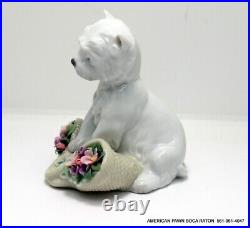 Lladro Utopia Playful Character White Westie Puppy Dog and Flowers no box #8207