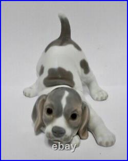 Lladro Vintage Porcelain LARGE PLAYFUL PUPPY by Julio Fernández 1970 6.5L MINT