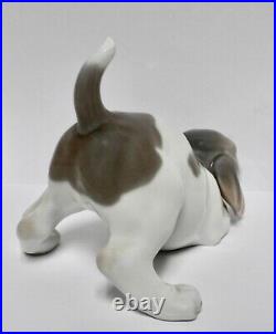 Lladro Vintage Porcelain LARGE PLAYFUL PUPPY by Julio Fernández 1970 6.5L MINT