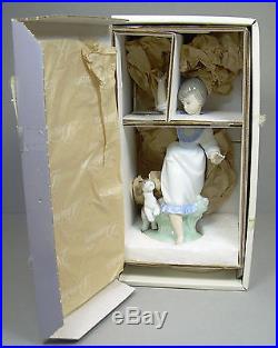 Lladro Wednesday's Child 6016 Girl with Puppy Dog Figurine Mint in Original Box