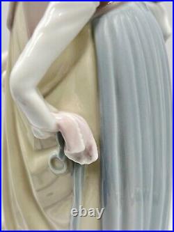 Lladro Woman With Dog Figurine Dama De Bulevar Parasol 4761 Excellent Cond