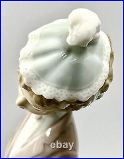 Lladro Woman With Dog Figurine Dama De Bulevar Parasol 4761 Excellent Cond