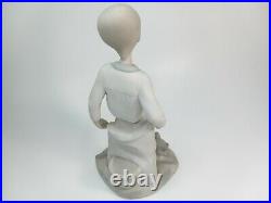 Lladro Zaphir Pregnant Woman with Dog 8.5 Porcelain Figurine Statue Made In Spain