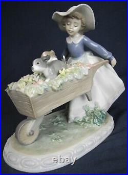 Lladro figure A BARROW OF FUN model 5460