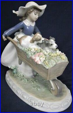 Lladro figure A BARROW OF FUN model 5460