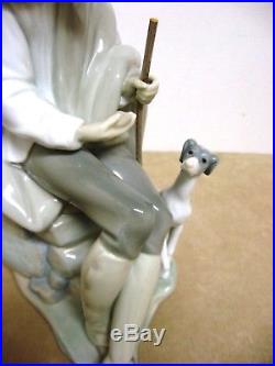 Lladro figurine 1094 THE BEGGAR 10.5 Resting with his walking stick & dog