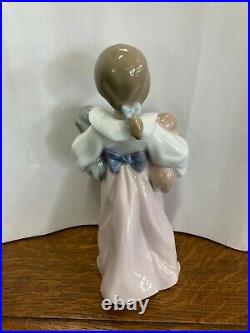 Lladro figurine # 6419 Child and two dogs arms full of love (with box)