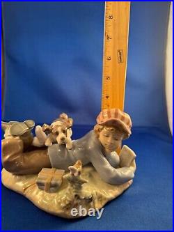 Lladro figurine boy with dog No. 5451, original box, original owner, great cond