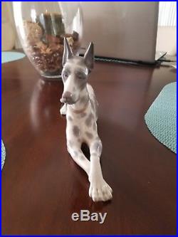 Lladro figurine dog