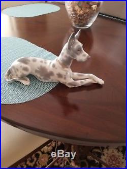 Lladro figurine dog