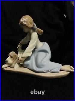 Lladro figurines collectibles 5688, Dogs Best Friend, Girl withDog