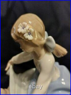Lladro figurines collectibles 5688, Dogs Best Friend, Girl withDog
