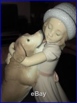 Llardo 6903 Warm Welcome Girl Hugging Dog Figurine