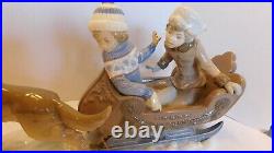 Llardo Porcelain Collectible Figurine 5037 Sleigh Ride Couple w Dog LARGE 19