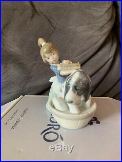 MINT IN BOX Lladro Figurine 5455 Bashful Bather, Girl, Dog, Bath