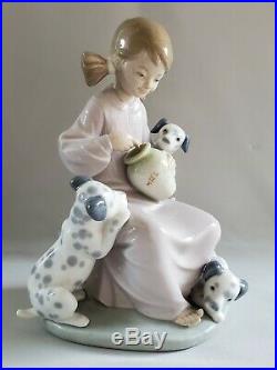 MINT Lladro Honey Lickers Girl with Dalmatian Dogs Puppies 1248 Figurine Gift