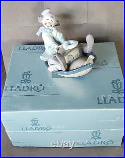 Mint LLADRO Clown TRIP TO THE CIRCUS Porcelain Figurine Car Dog