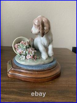 Mint! Lladro 7672 It Wasn't Me Dog Puppy Flowerpot Figurine Stand - Retired