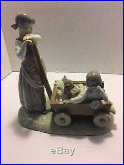 Mint Rare Lladro Girl Pulling Boy Dog In Wagon #1245 Figurine Spain Glazed