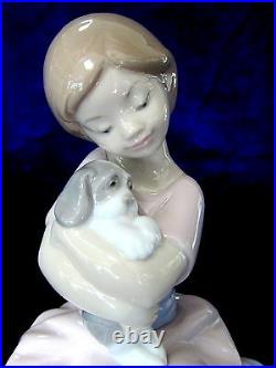 Nao By Lladro #1451 My Puppy Love Brand Nib Girl Holding Dog Cute Bargain F/sh