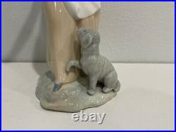 Nao / Lladro Porcelain Figurine Girl / Woman Carrying Basket w Puppy Dog at Feet