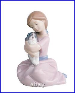 Nao by Lladro Collectible Porcelain Figurine MY PUPPY LOVE 5 1/2 tall g
