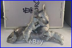 New LLadro German Shepherd Dog & 2 Puppies # 6454 Retired in 2001 with Box Mint