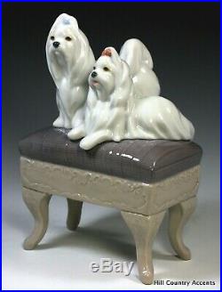 New Lladro Looking Pretty #6688 2 Maltese Dogs On Stool Boxed $520 V Nib