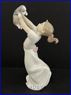 Perfect Lladro 8032 Children With Animals Best Friends Girl Holding Puppy Dog 9