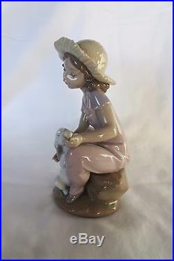 Porcelain Lladro Figurine 6680 Friends Forever Girl With Dog- MINT