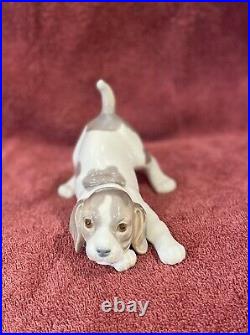 Pre Owned Vintage Lladro Porcelain Brown And White Beagle Playful Dog Figurine