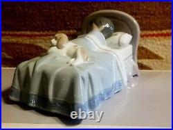 RARE FINE LLADRO COZY COMPANIONS #6541 w BOX BOY SLEEPING with DOG in BED