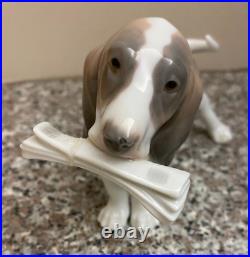 RARE HTF LLADRO 1997 MORNING DELIVERY #6398 BASSET HOUND DOG FIGURINE WithBOX