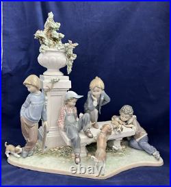 RARE! Lladro Figurine Puppy Dog Tails Depicts Four Boy #5539 With BOX