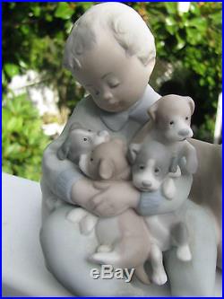 REDUCED! LLADRO DOG w 4 PUPPIES/CHILD FIGURINE #5456, Bisque Finish, 5 x 5.5