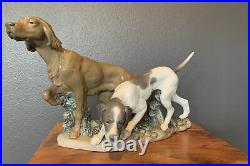 RETIRED LLADRO Attentive Dogs Hunting Porcelain Spain #4957 17.5 L x 10.5 H