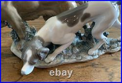 RETIRED LLADRO Attentive Dogs Hunting Porcelain Spain #4957 17.5 L x 10.5 H