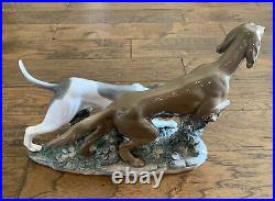 RETIRED LLADRO Attentive Dogs Hunting Porcelain Spain #4957 17.5 L x 10.5 H