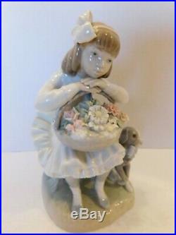 RETIRED Lladro #1088 GIRL WITH FLOWERS & DOG FIGURINE