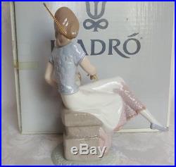 RETIRED Lladro Picture Perfect 7612 withBox Collector Society Lady withParasol & Dog