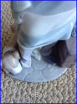 Retired On The Move Clown Black Legacy Lladro Porcelain 5838 Glazed Mint Dog