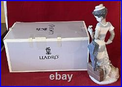 ROAMING LLADRO #5838 ON THE MOVE CLOWN withSUITCASE & DOG-MINT withORIGINAL BOX