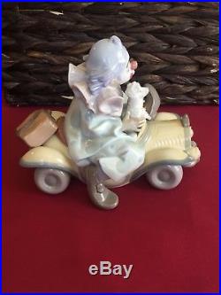 Rare Lladro Clown Figurine, Trip to the Circus, #8136, porcelain car with dog