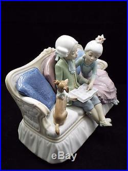 Rare Lladro Figurine #5229 Storytime, Boy Girl & Dog on Couch, with box