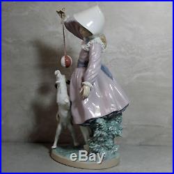 Rare Lladro Girl withDog & Ball #5078 Salvador Furio Porcelain Figurine