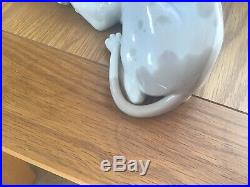 Rare, Lladro Large Dog. Pointer Dog Authentic. Perfect Con. Can Deliver