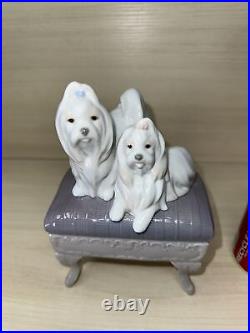 Rare Lladro Porcelain Figurine 6688 Looking Pretty Maltese Dogs on Ottoman